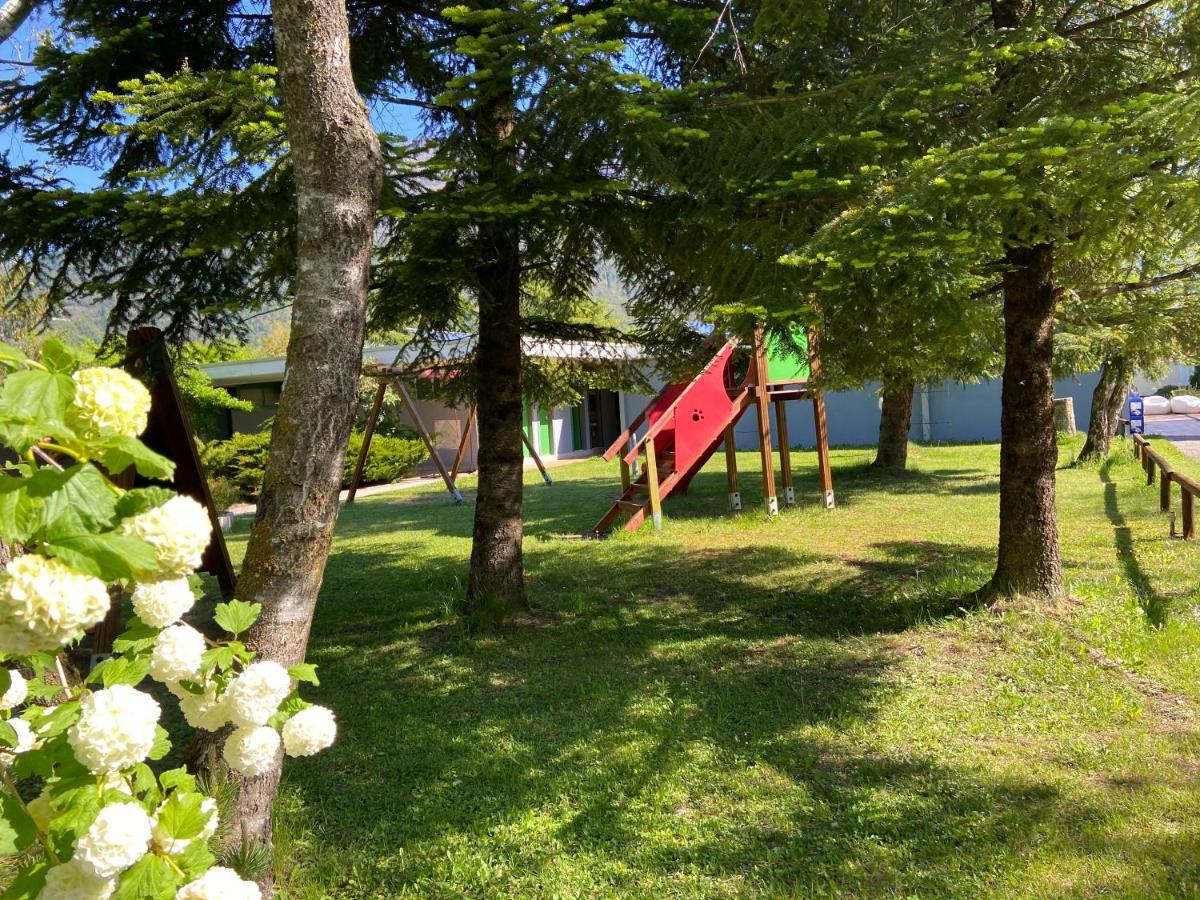 Camping Due Laghi Hotell Levico Terme Eksteriør bilde